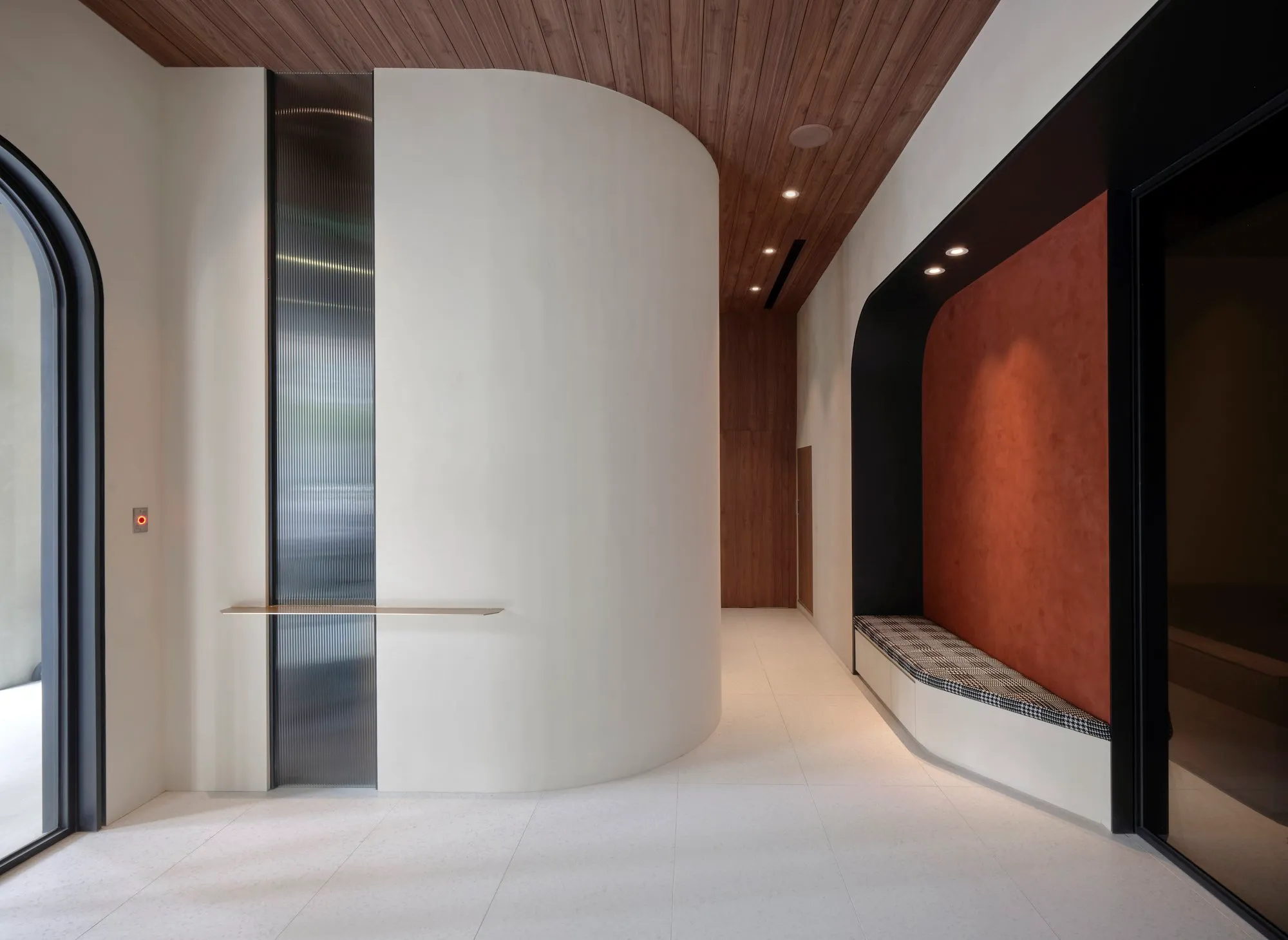 A sculptural interior language brings together depth, balance, and restraint.